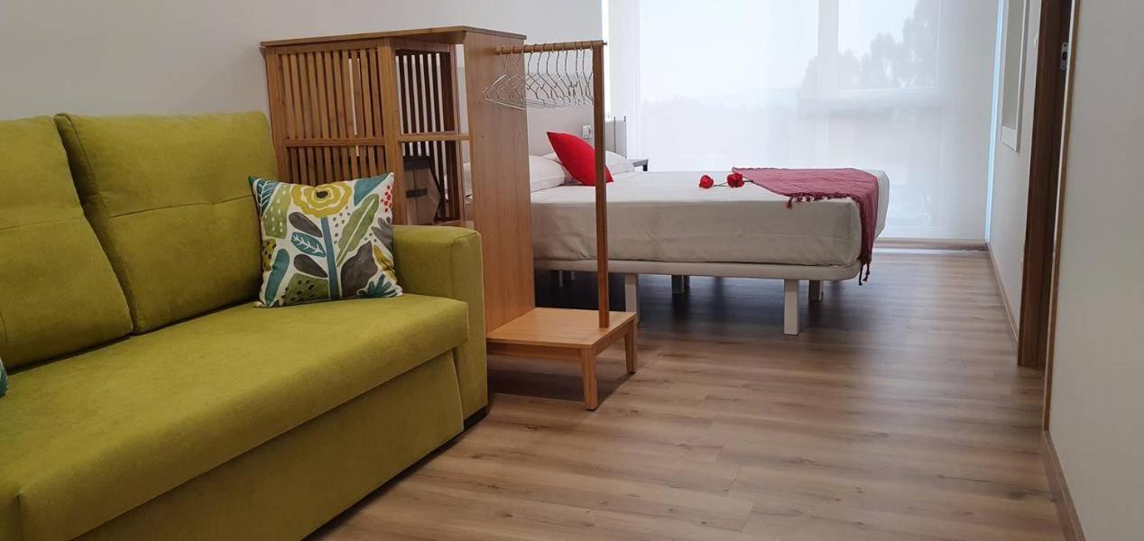 Apartamentos Antares 3 Milladoiro Ngoại thất bức ảnh